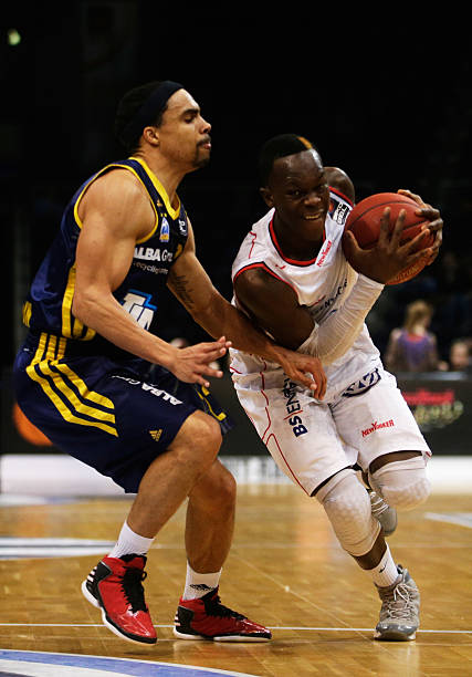 有坚实的人 有坚实的人