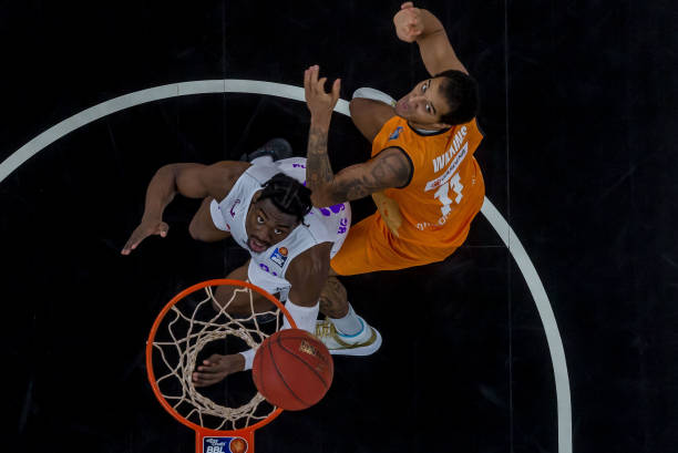 在这轮小组 在这轮小组