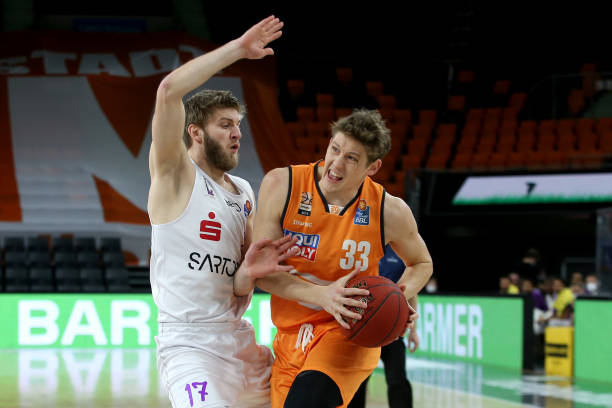 官方：罗马左后卫萨拉赫-埃丁因伤退出荷兰U21.