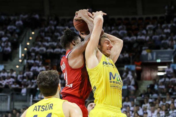 体育鲁能：在动荡中不断成长 未来值得期待