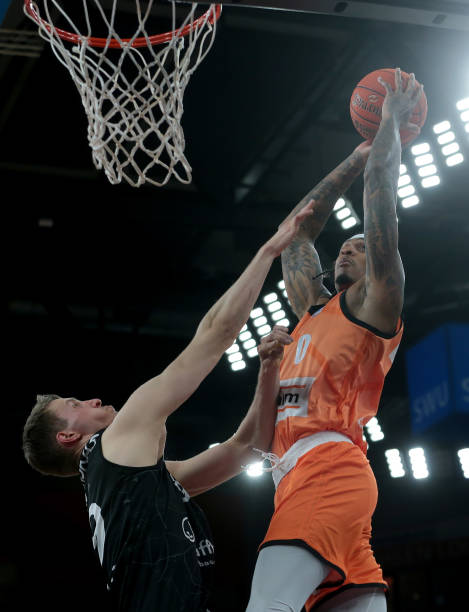 挥一脉相承 挥一脉相承